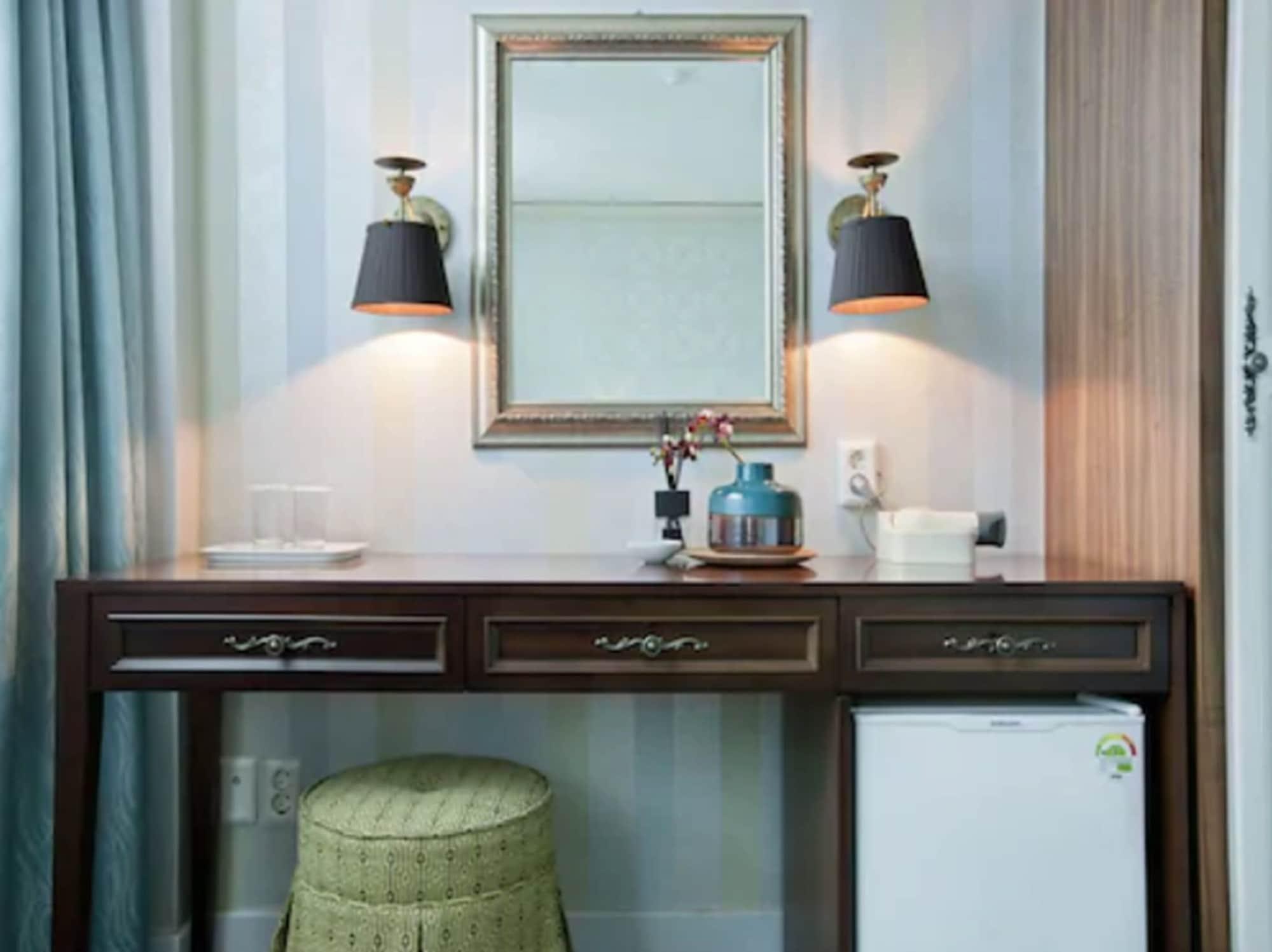 Central Tourist Hotel Seoul Bagian luar foto