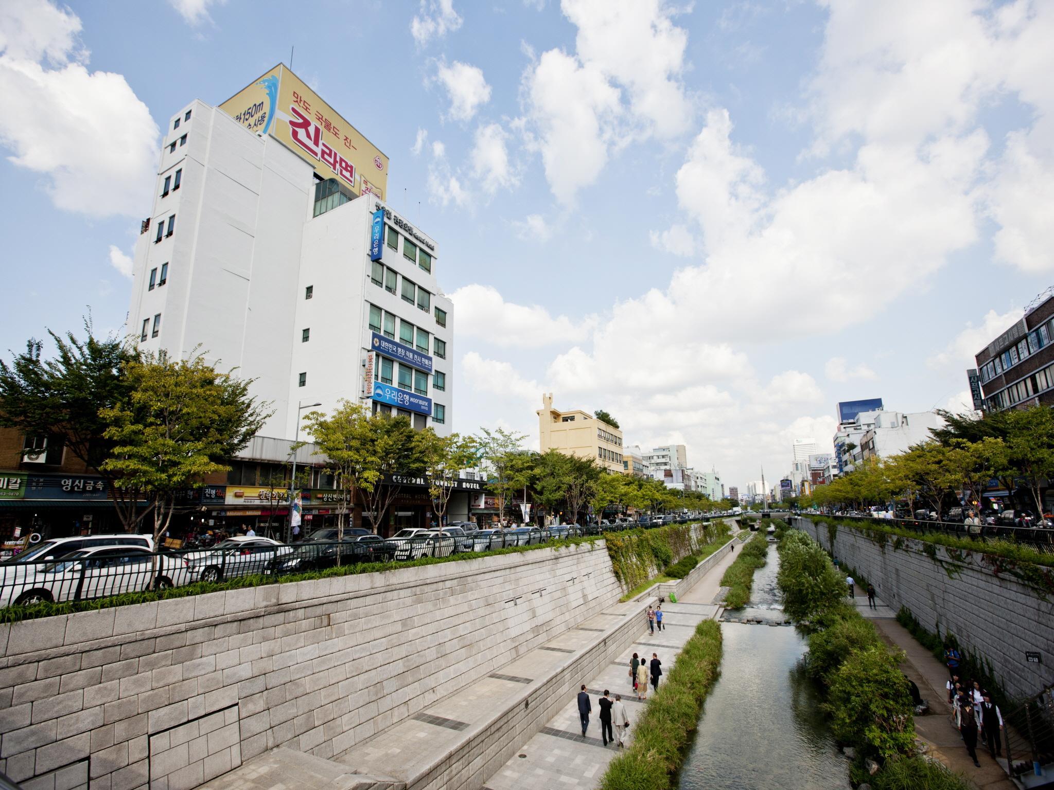 Central Tourist Hotel Seoul Bagian luar foto